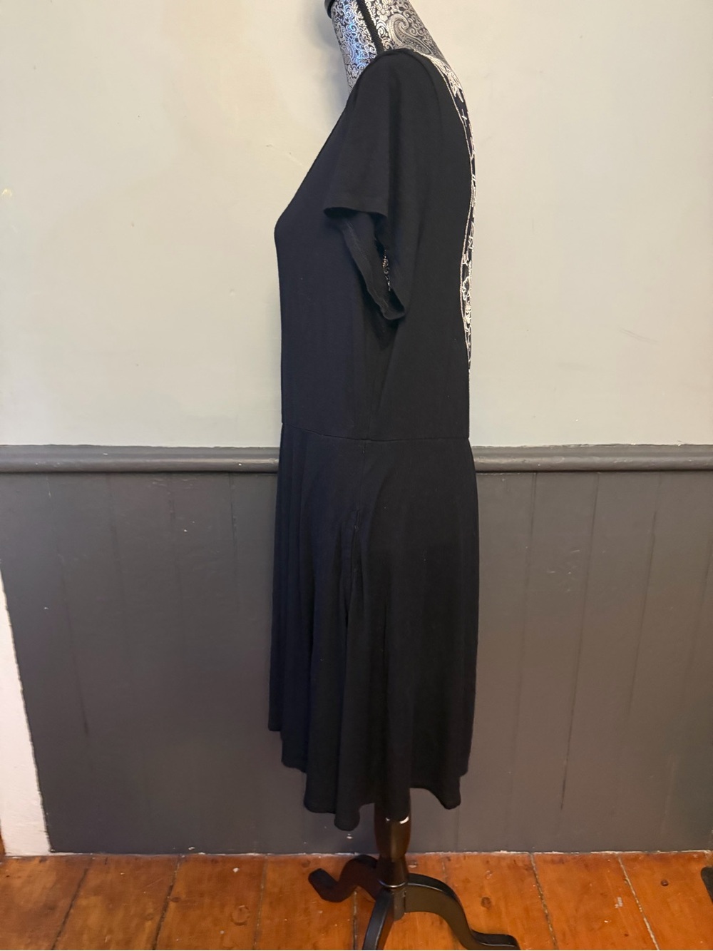Black Scoop-Neck Mini Dress with Pockets and Sheer Detailed Moon Phase Back - Picture 2 of 8